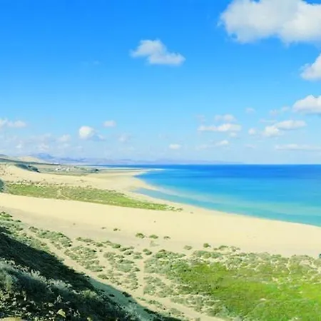Apartment With One Bedroom In Corralejo With Wonderful City View Balcony And Wifi 800 M From The Beach Appartement