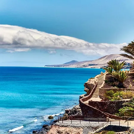 Appartement Apartment With One Bedroom In Corralejo With Wonderful City View Balcony And Wifi 800 M From The Beach *