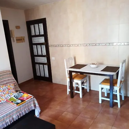 Appartement Apartment With One Bedroom In Corralejo With Wonderful City View Balcony And Wifi 800 M From The Beach *